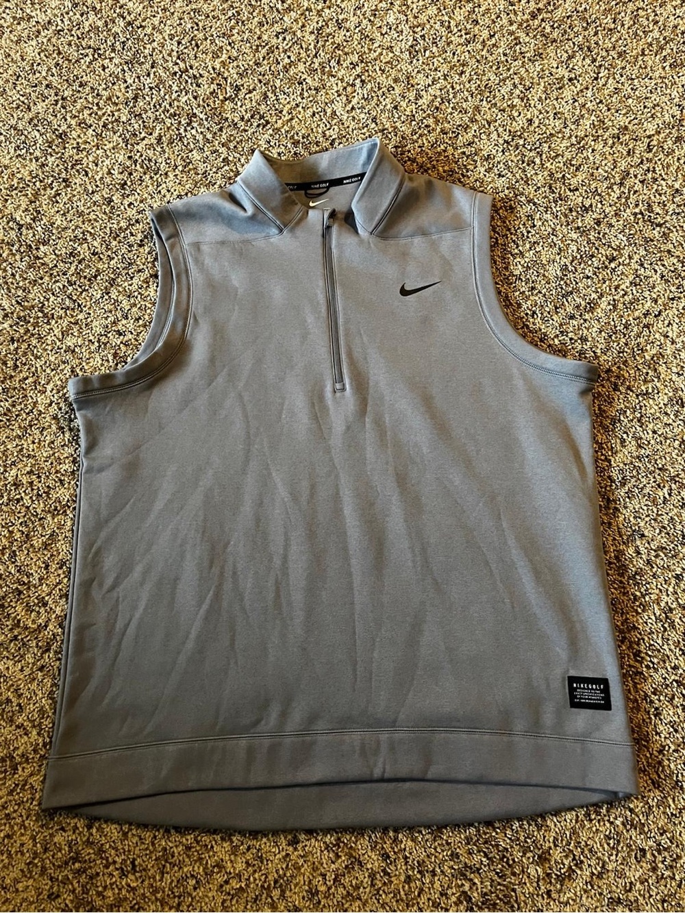 Nike Men’s Sleeveless Golf Top - Gray